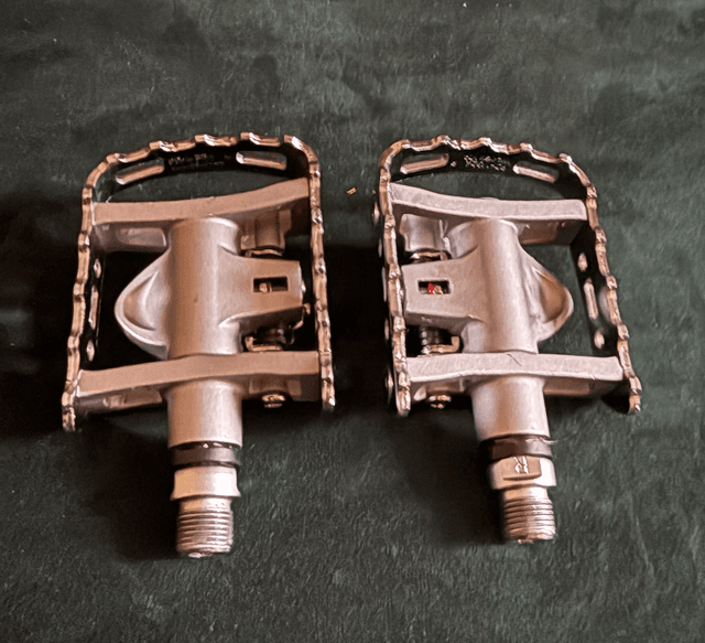 Shimano PD-M324 SPD Clipless MTB Pedals