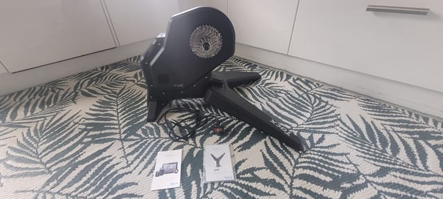 Tacx Flux Smart indoor trainer