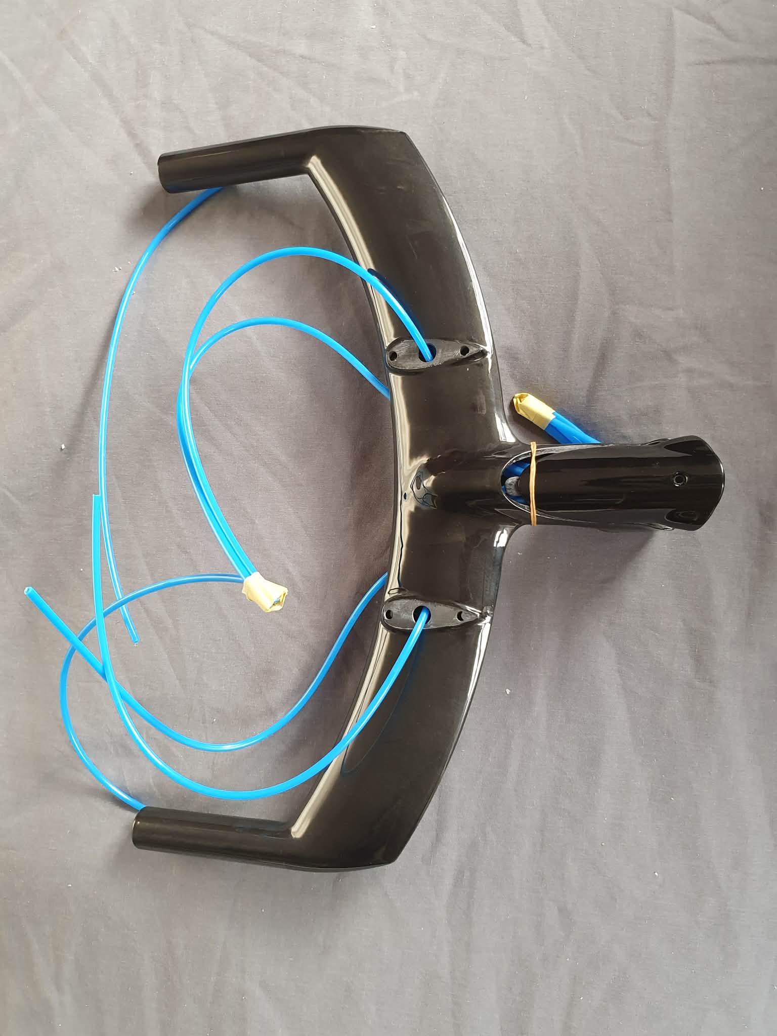 Main image 6