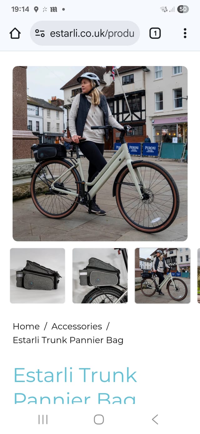 Bike rear pannier bag with cover