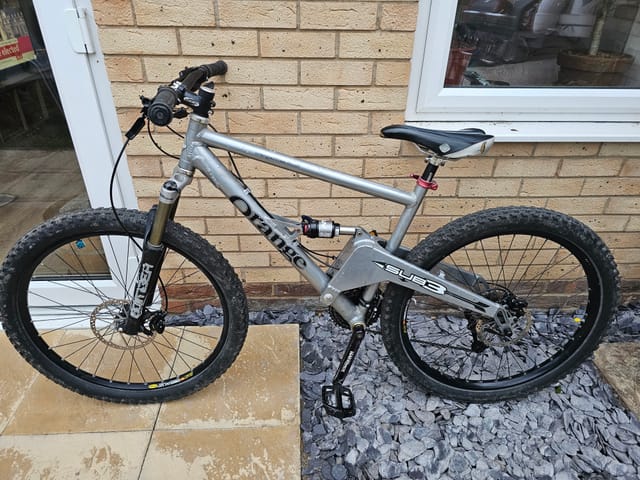 Orange Sub 3 full suspension mtb